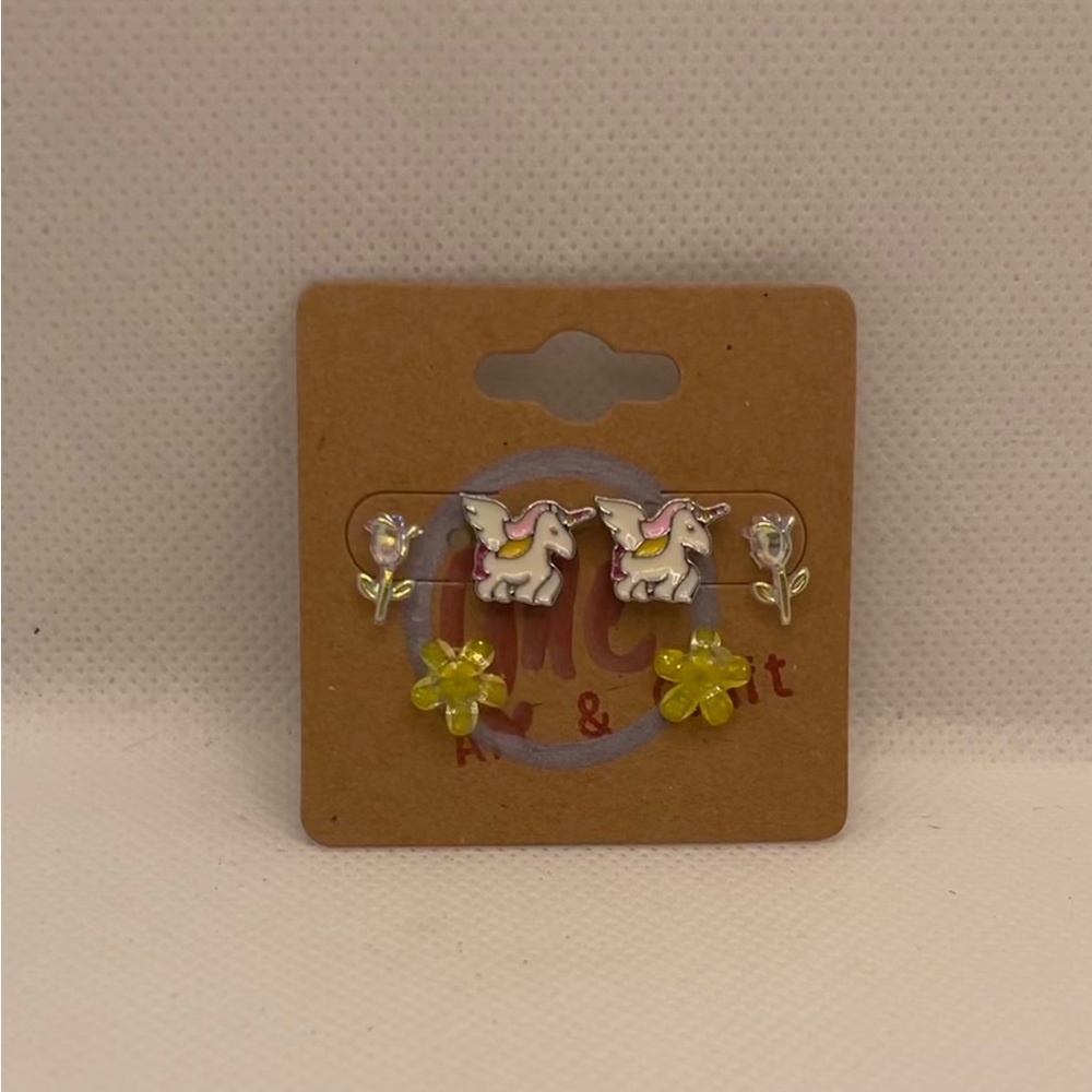 Unicorn and flowers